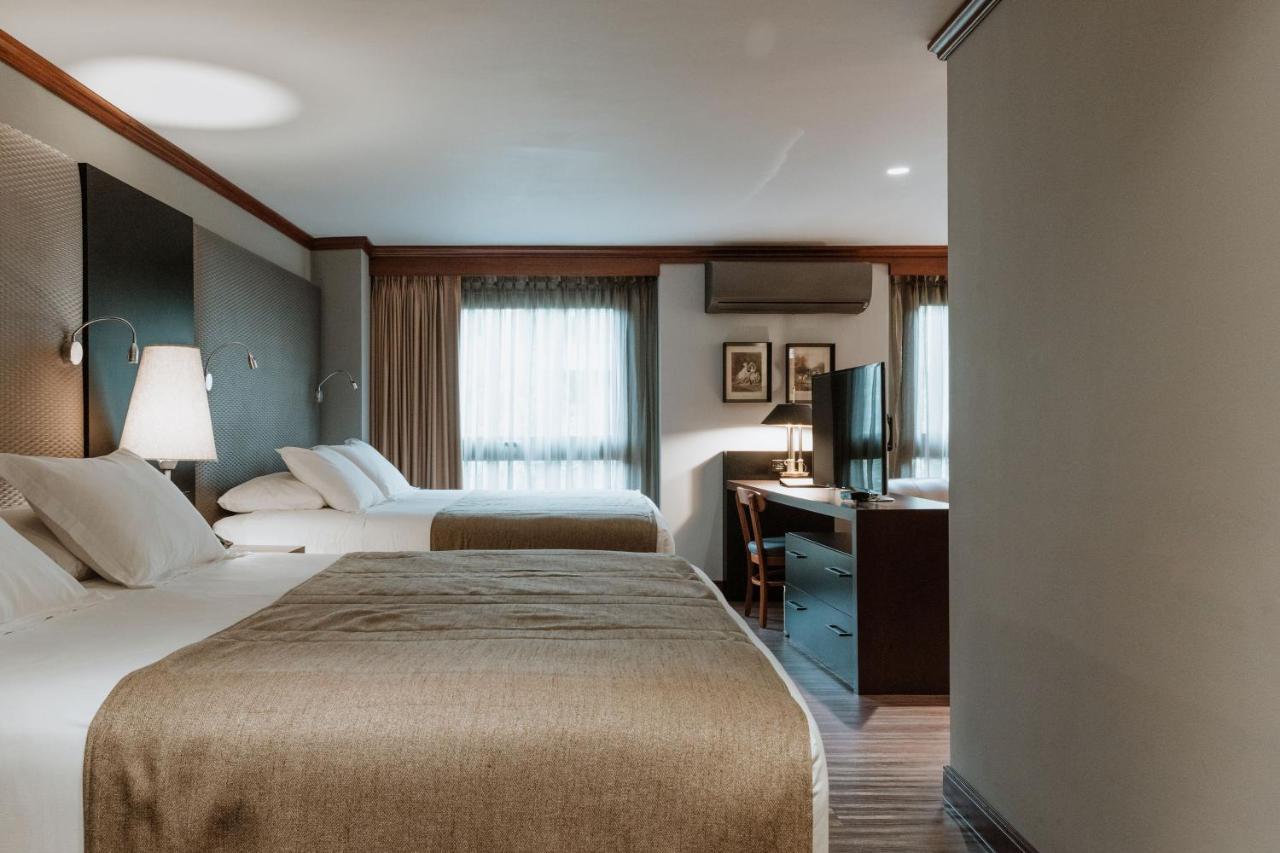 Hotel Park10 Medellín Dış mekan fotoğraf